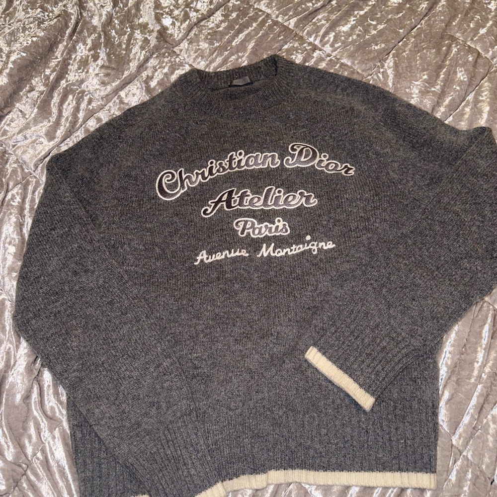 Dior grey sweatshirt